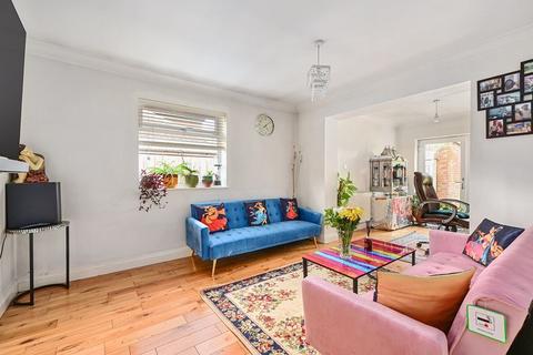 21 Blenheim Road, Old Basing, Basingstoke, RG24 7HW
