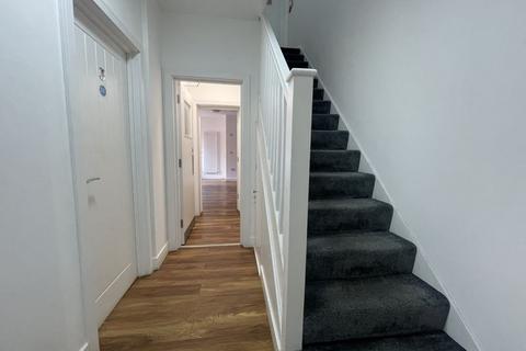 undefined, Station Road, West Drayton, UB7