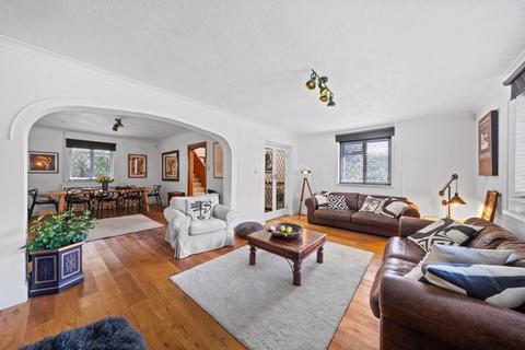 undefined, Kingsmead Avenue, Worcester Park