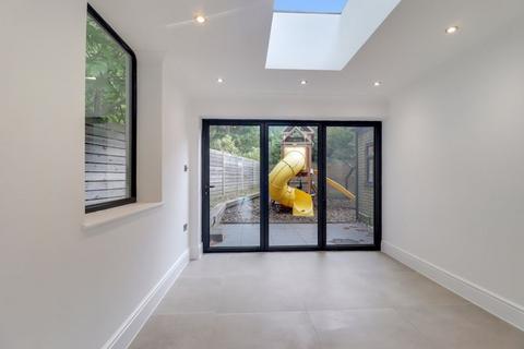 5 bedroom detached house for sale, Heathpark Drive, Windlesham GU20