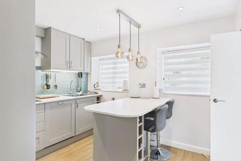 2 Compton Road, South Petherton, TA13 5EN