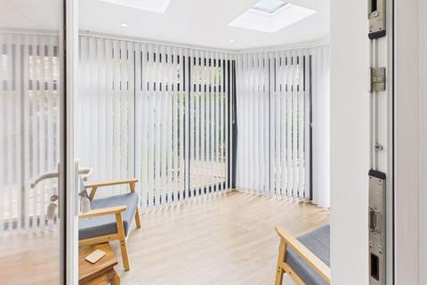 2 Compton Road, South Petherton, TA13 5EN