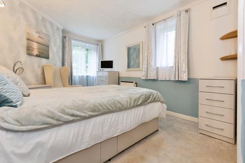 undefined, Sorrento Court, Moseley B13