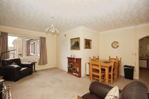 undefined, Rose Court (Balsall Common), Balsall Common CV7