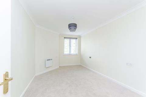 undefined, Harewood Court, Warlingham CR6