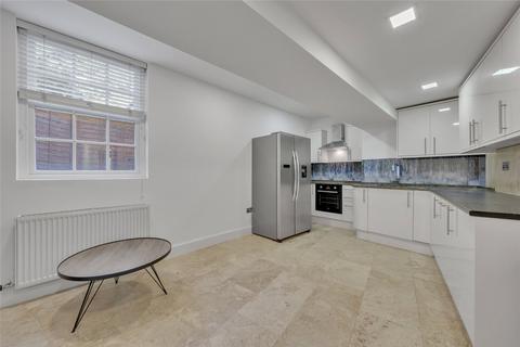 3 bedroom apartment to rent, Pond Street, London NW3