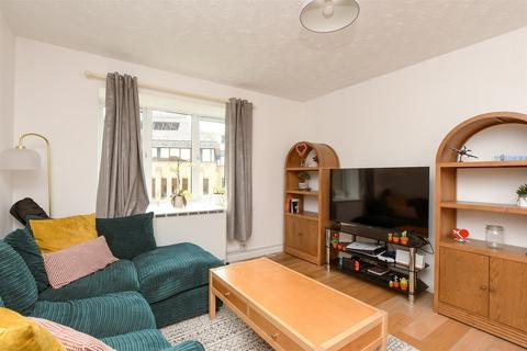 1 bedroom flat for sale, Belgravia Court, Horley RH6