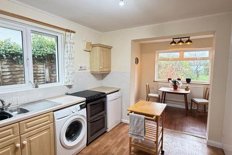 3 bedroom detached house for sale, Coombe Road, Steyning, BN44 3LF