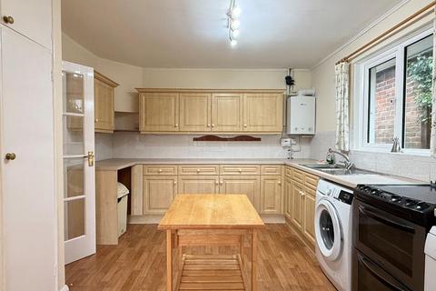 3 bedroom detached house for sale, Coombe Road, Steyning, BN44 3LF