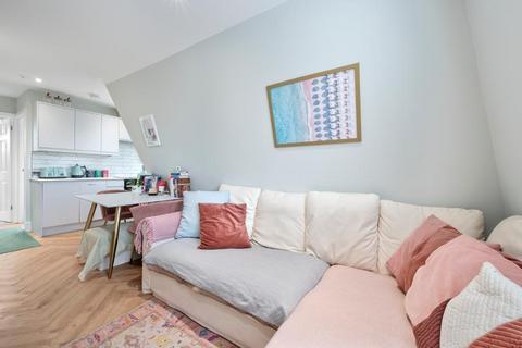 1 bedroom apartment for sale, Kingston Road, Raynes Park, London, SW20 8LN