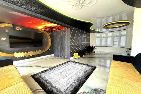 undefined, New Bedford Rd Area, Luton LU3