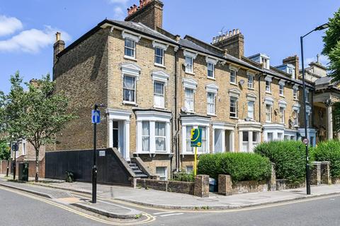 3 bedroom maisonette for sale, Tollington Park, Finsbury Park, London, N4