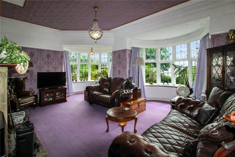 3 bedroom end of terrace house for sale, Marine Parade, Leigh-on-Sea, Essex, SS9