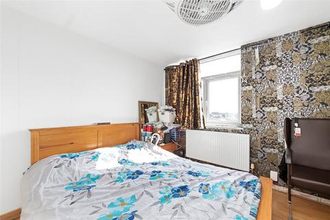 undefined, Bensham Manor Road, Thornton Heath, CR7