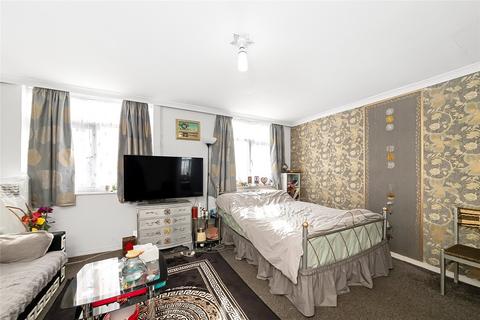 undefined, Bensham Manor Road, Thornton Heath, CR7