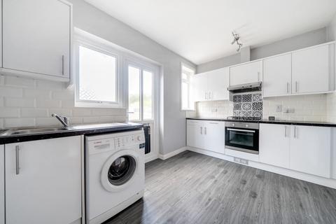 2 bedroom end of terrace house for sale, Tristram Road, Bromley