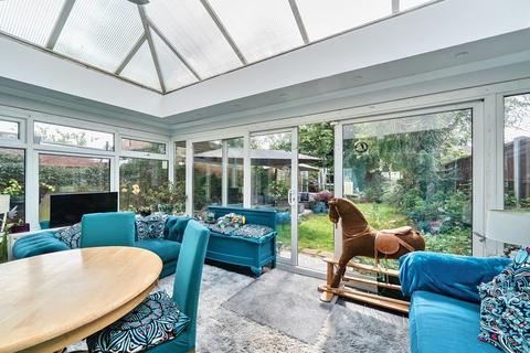 3 bedroom semi-detached house for sale, Aldridge Avenue, Stanmore