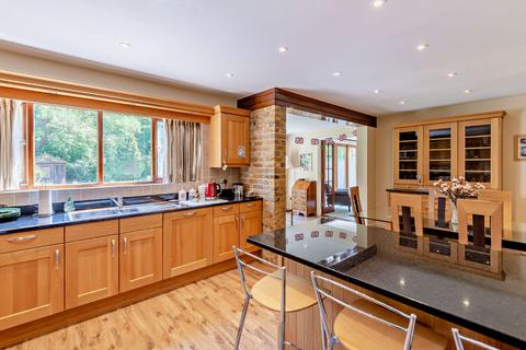 4 bedroom detached house for sale, Green Close, Chelmsford
