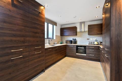 2 bedroom flat for sale, Station Road, Harrow