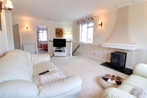 Hawthorn West Challacombe Lane, Combe Martin, Ilfracombe, EX34 0HF