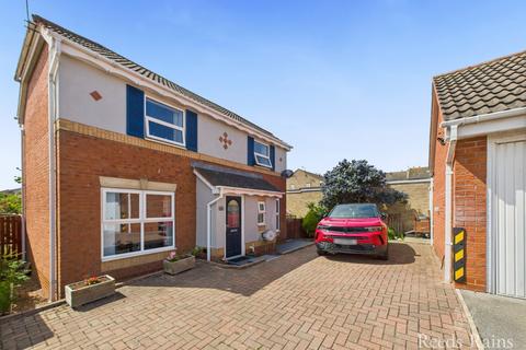 3 bedroom detached house for sale, Aysgarth Rise, East Yorkshire YO16