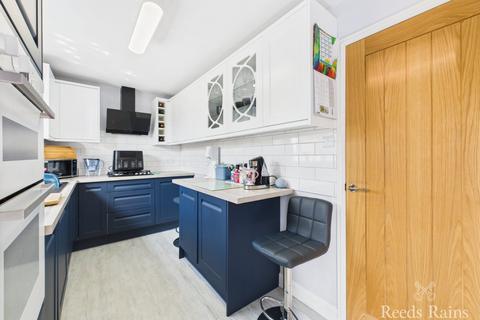 3 bedroom detached house for sale, Aysgarth Rise, East Yorkshire YO16