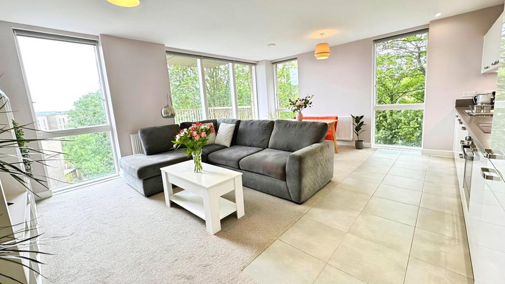 Lounge/Kitchen