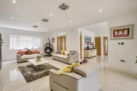 4 bedroom detached house for sale, Sandy Lane, Sutton SM2