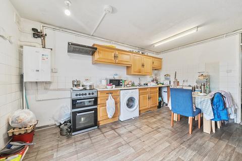 26 Belgrave Walk, Mitcham, CR4 3QB