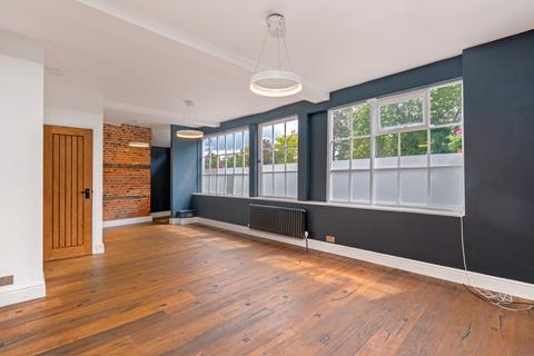 undefined, The Street, Bishop's Stortford CM23