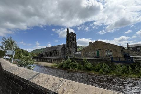 1 bedroom apartment for sale, Burnley Road, Hebden Bridge HX7