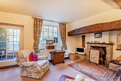 Greystone House Church Row, Polebrook, Peterborough, PE8 5LT
