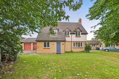 4 bedroom detached house for sale, Sutton Road, Oundle, Peterborough, PE8