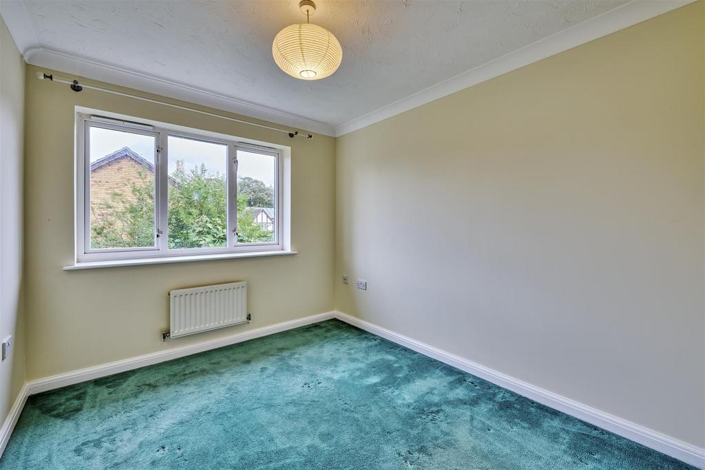 15 Sutton Rd Oundle-