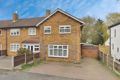 3 bedroom end of terrace house for sale, Cardinal Drive, Ilford IG6