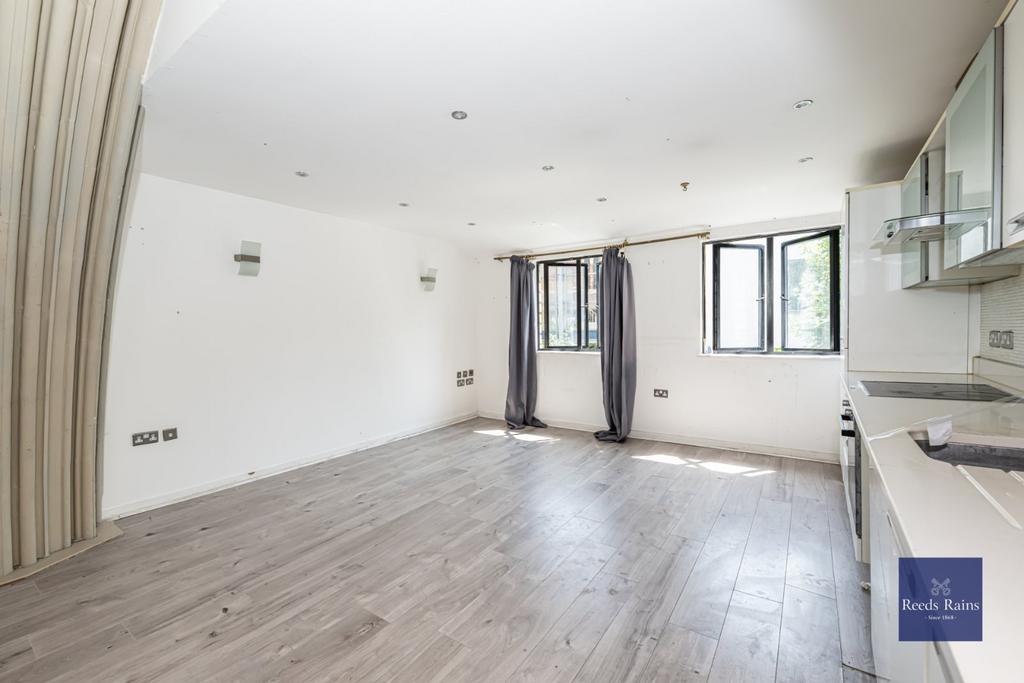 Reception / Kitchen