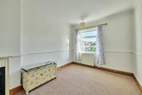 3 Ashton Road, Oundle, Peterborough, PE8 4BY