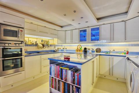 2 bedroom apartment for sale, Wapping Quay, Merseyside L3