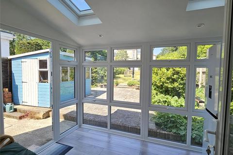 3 bedroom semi-detached house for sale, Latham Road, Bexleyheath DA6