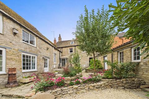 6 bedroom detached house for sale, North Street, Oundle, Peterborough, PE8