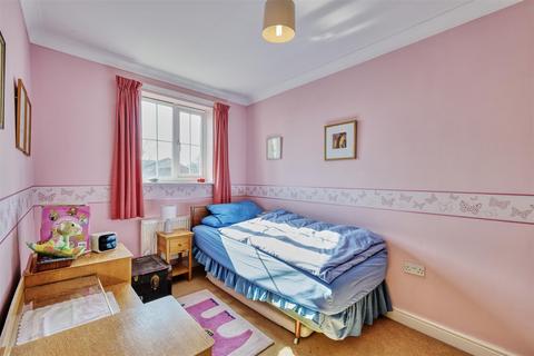 6 Bridge View, Oundle, Peterborough, PE8 4DT