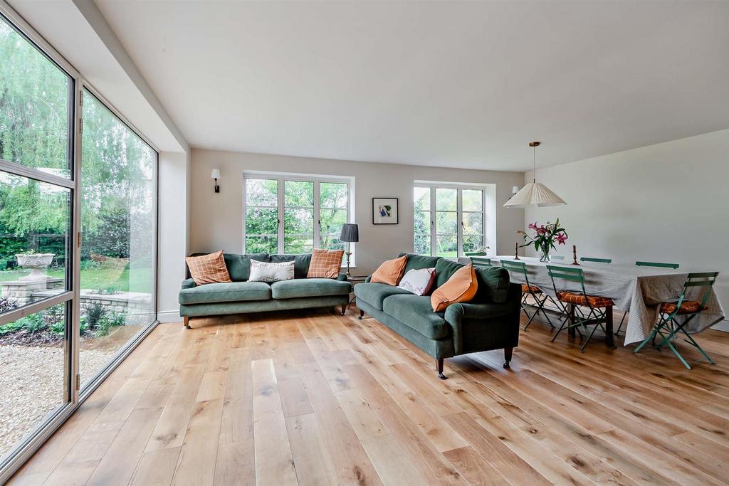 8644976-interior34-8