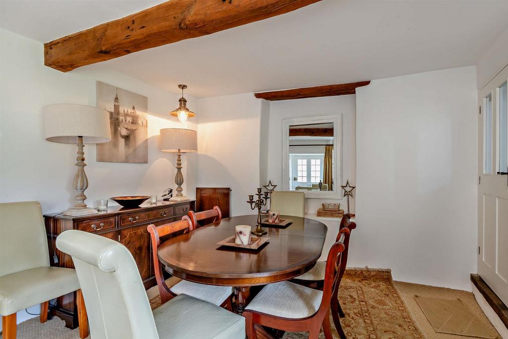 8635365-interior18-8