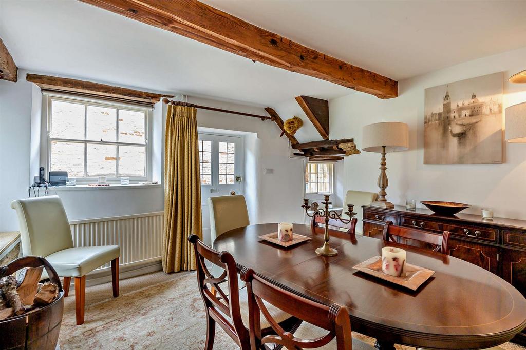 8635365-interior21-8
