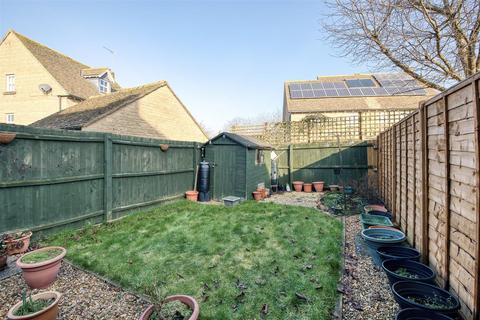 33 Dexter Way, Warmington, Peterborough, PE8 6WH