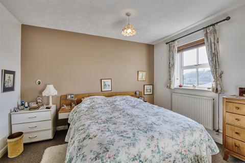 33 Dexter Way, Warmington, Peterborough, PE8 6WH