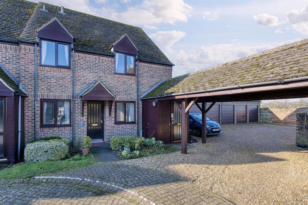 3-8 Medway House Oun
