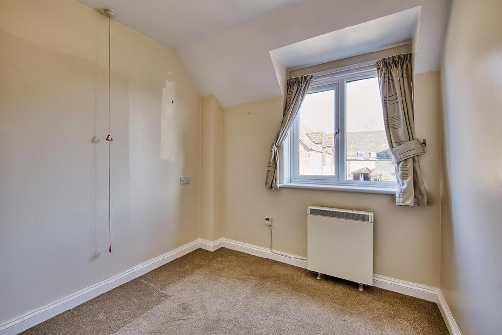 6-8 Medway House Oun