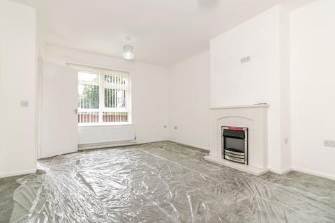 2 bedroom maisonette for sale, Brackley Avenue, Manchester M15