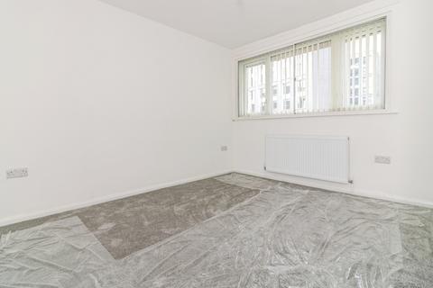 2 bedroom maisonette for sale, Brackley Avenue, Manchester M15
